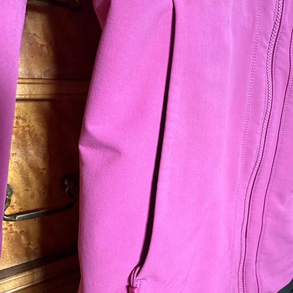 Patagonia “Alpine Guide” Women’s Jacket - Picture 5 of 9